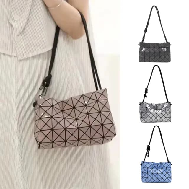 【LEEHER】女生包包/斜背包/生日禮物女生/豆腐包包/包包女/女生包包/菱格包包/側背包/斜背