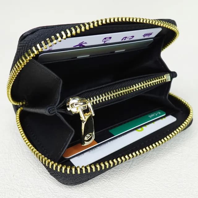 【M2ND】雙11 凱絲蘿克鴕鳥拉鍊口金零錢包組(黑-T70A)