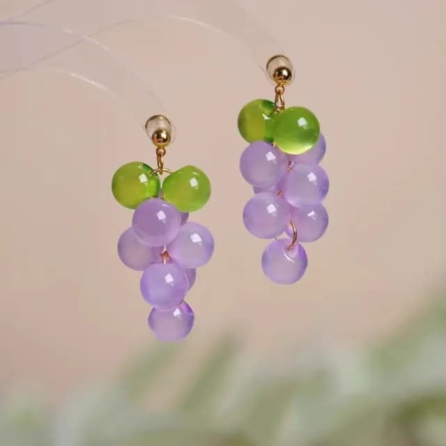 【多子多孫】葡萄串耳環1對(耳飾 飾品 裝飾 水果 可愛 兒童 學生 禮物)