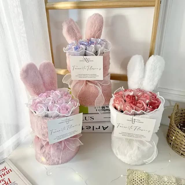 【YING SHUO】韓式兔耳小香風永生不凋花束(玫瑰香皂花束 情人節禮物 告白 求婚 紀念日 畢業 儀式感必備)