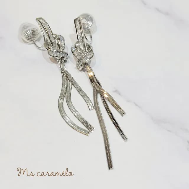 【Ms caramelo 焦糖小姐】夾式耳環 扭結流蘇耳環(鋯石耳環)
