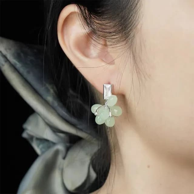 【MoonDy】耳環 女生耳環 垂墜耳環 松葡萄耳釘 鋯石耳環 水晶耳環
