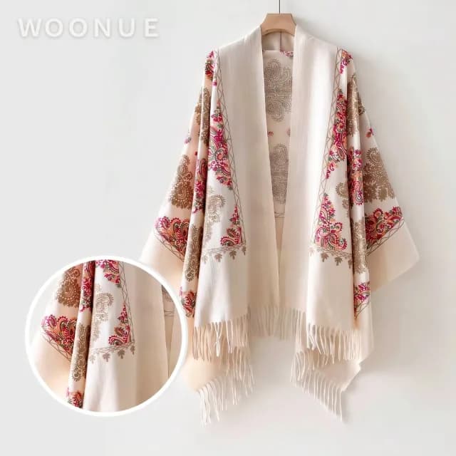 【WOONUE】女士專櫃高質感立體刺繡柔軟羊毛絨質感親膚寬版斗篷圍巾冷氣披肩(保暖女友老婆媽媽生日聖誕禮物)