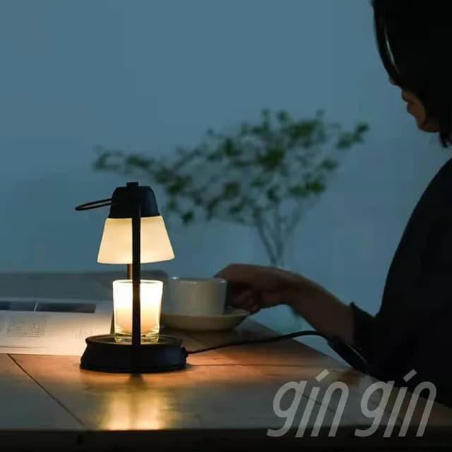 【gin gin】復古霧面玻璃 馬燈款 香氛蠟燭 融蠟燈 可定時 調光 贈蠟燭+燈泡X2(蠟燭燈 情人節 母親節 禮物)
