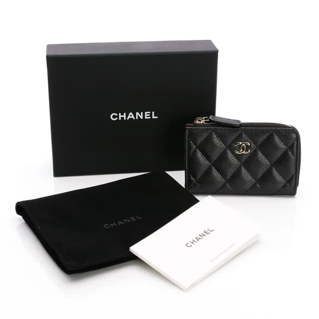 【CHANEL 香奈兒】25B 經典 拉鍊 鑰匙 零錢包(黑/金-L字拉鍊)