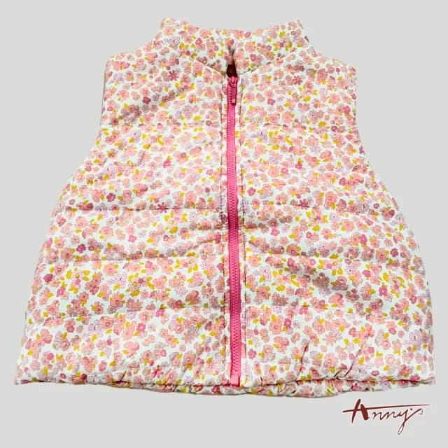 【ANNY’S 安妮公主】童裝   柔色滿版印花秋冬款搖粒絨拉鍊鋪棉背心(3476粉紅)