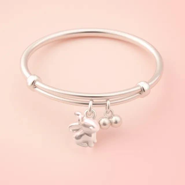 【珠兒綠】999純銀 小乖兔生肖兔兒童搖鈴手鐲 嬰兒禮物 開運 純銀手鐲手環  彌月禮物(附高級禮盒禮袋)