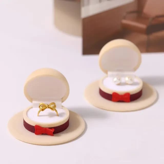 【收納小物】迷你禮帽戒指收納盒(鑽戒盒 飾品展示盒 珠寶盒 飾品收納 禮品 禮物 情人節 包裝)