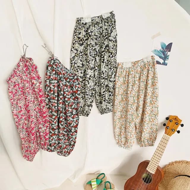 【橘魔法】女孩滿印碎花薄縮口褲(九分褲 防蚊褲 空調褲 薄長褲 褲子 女童 兒童 童裝)