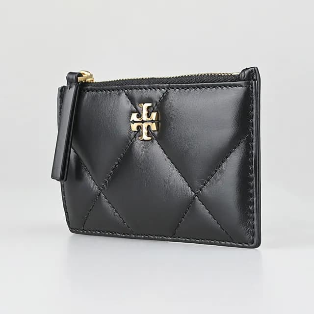【TORY BURCH】TORY BURCH Kira立體古金字LOGO小牛皮菱格紋4卡拉鍊卡夾零錢包(黑)