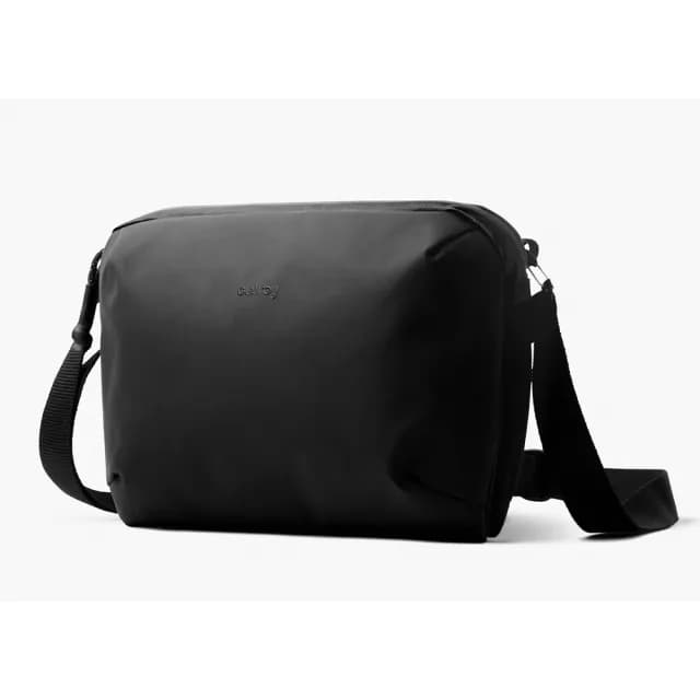 【Bellroy】Venture Travel Crossbody RFID防盜側背包 斜背包 男包 女包 禮物 送禮 推薦(深邃黑色)