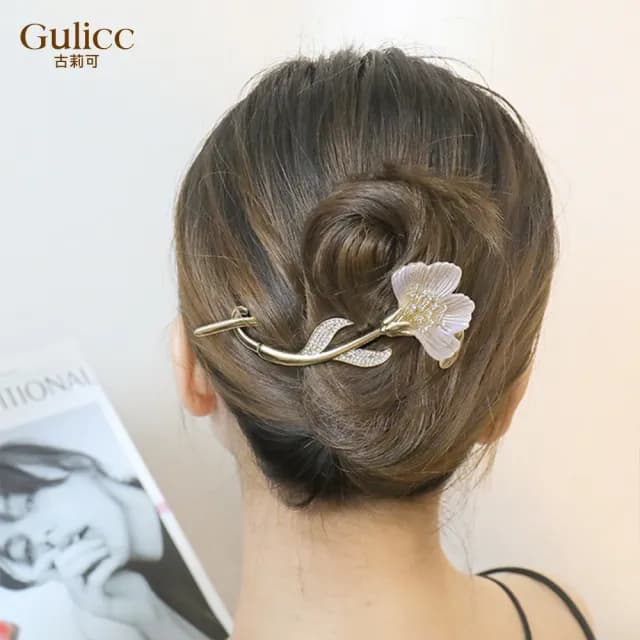 【Golicc】髮夾 閃鑽輕奢 扭扭夾(雙11 聖誕節 生日 髮飾 頭飾 鯊魚夾 抓夾 禮物)