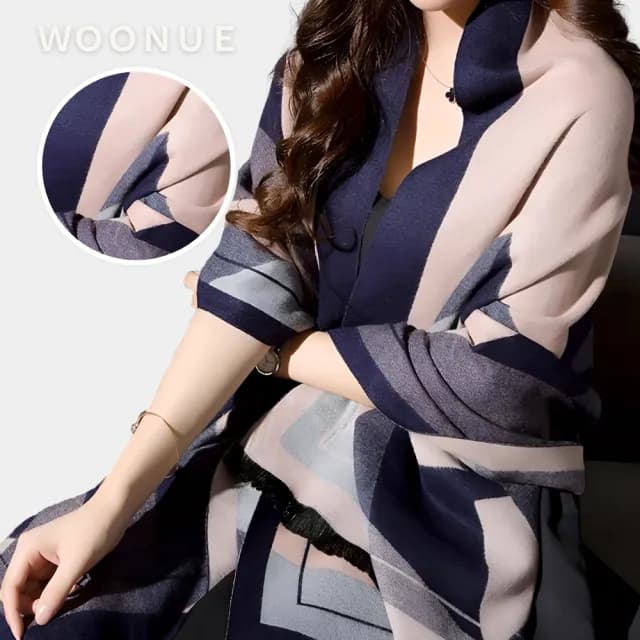 【WOONUE】歐美專櫃女名模款秋冬柔軟保暖羊毛絨質感親膚寬版斗篷圍巾冷氣披肩(女友老婆媽媽情人生日禮物)