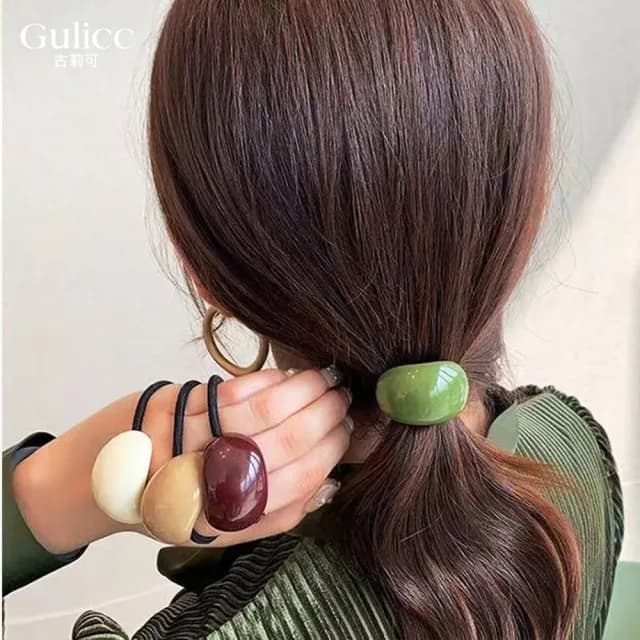 【Gulicc】簡約弧形 糖果色髮圈 隨機2入(雙十 萬聖節 生日 髮飾 頭飾 馬尾 髮夾 禮物)