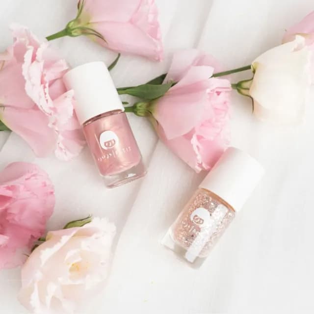 【PETIT 小小】聖誕交換禮物(輕灑夕陽＋仲夏星辰＋霂 護甲滋養精華＋貼。小流星)