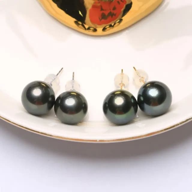 【La Corser】天然海水珍珠 9-10mm 大溪地孔雀綠黑珍珠 18K金耳釘 素釘 正圓極光珍珠耳飾