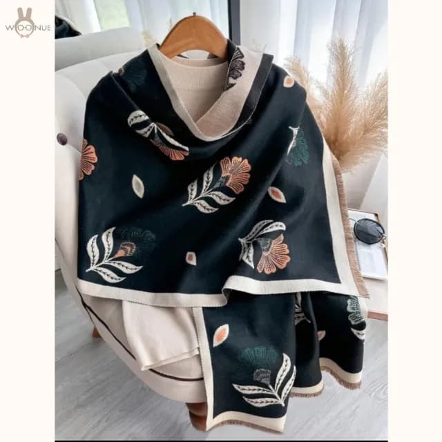 【WOONUE】專櫃時尚氣質超柔羊毛質感森林女孩系列圍巾百搭圍巾披肩披風冷氣披肩(送禮生日媽媽女友老婆禮物)