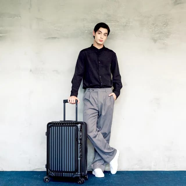 【Deseno 笛森諾】2025新色登場 尊爵傳奇V-25吋前開式可擴充拉鍊行李箱(鈦灰-建議加購專屬箱套)