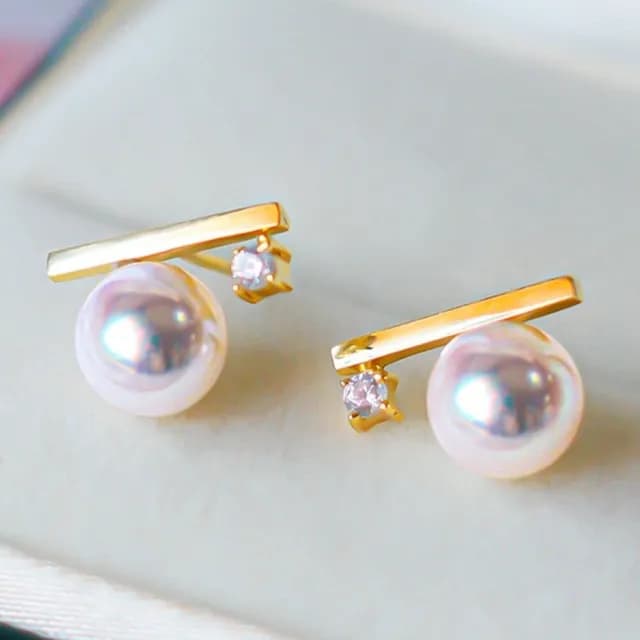 【La Corser】8-8.5mm 日本 Akoya 海水珍珠 耳環 平衡木 鑲嵌鑽石 18K金 耳釘 耳飾 天女級 優雅百搭