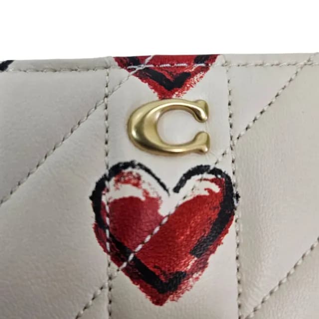 【COACH】ESSENTIAL限量專櫃愛心印花卡夾包零錢包禮盒組(贈原廠防塵袋紙袋送禮)