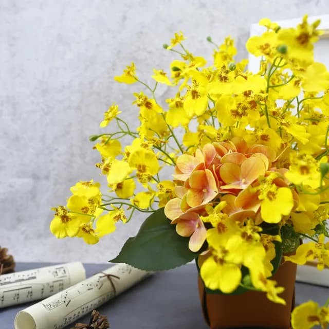 【HUGO DECO 榆果傢飾】文心蘭皮革盆香氛花藝(擬真花/端午節/花禮/送花/送禮)
