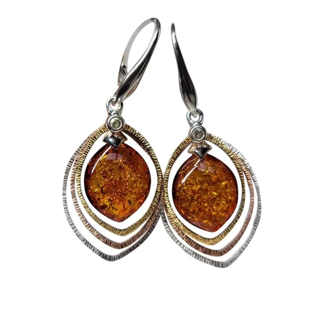 【優雅琥珀】母親節禮物  干邑色琥珀 三色金 銀質耳環(優美珀花 搭配三色金邊框 更形亮麗)