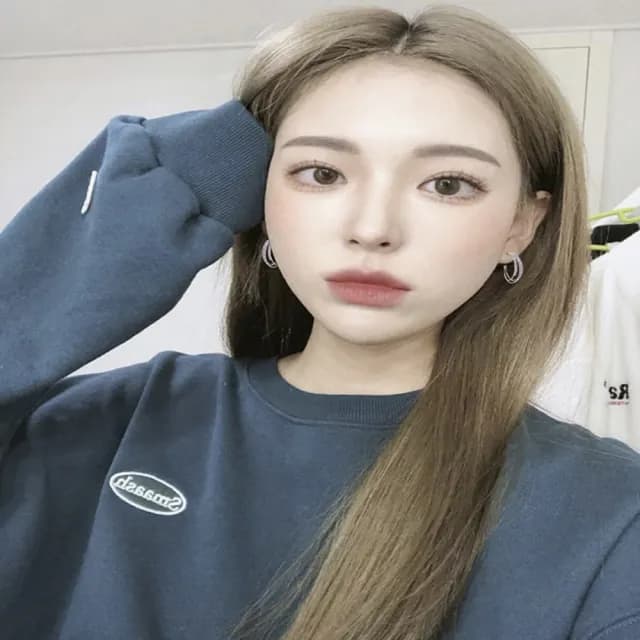 【BBHONEY】韓風氣質鑲鑽復古C型耳圈 耳釘(網美必備款)