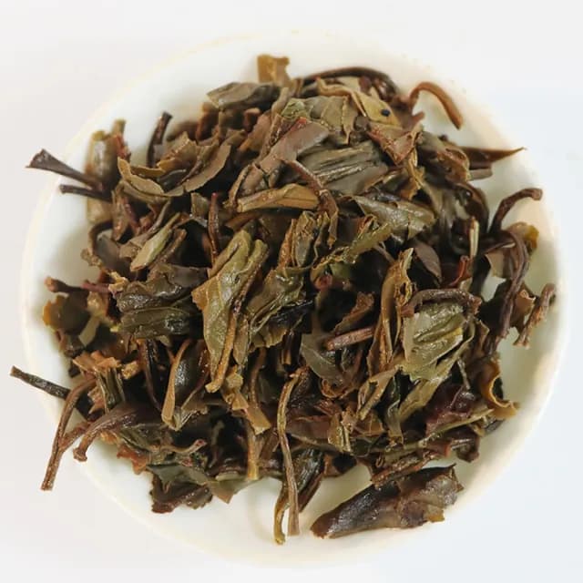【盛嘉源】興海茶廠 狗年生肖紀念茶 金狗旺財  2018(普洱茶   生茶   357g)