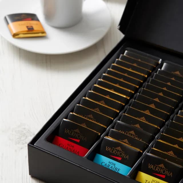 【VALRHONA】法芙娜32方片經典禮盒x2組｜送6方片禮盒x2組｜開元食品(160公克/盒《5公克x32片》_母親節禮物