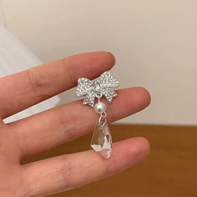 【Oni 歐妮】蝴蝶結 不對稱螺旋式耳骨夾式耳環無耳洞耳扣耳夾耳窩夾(1對入)