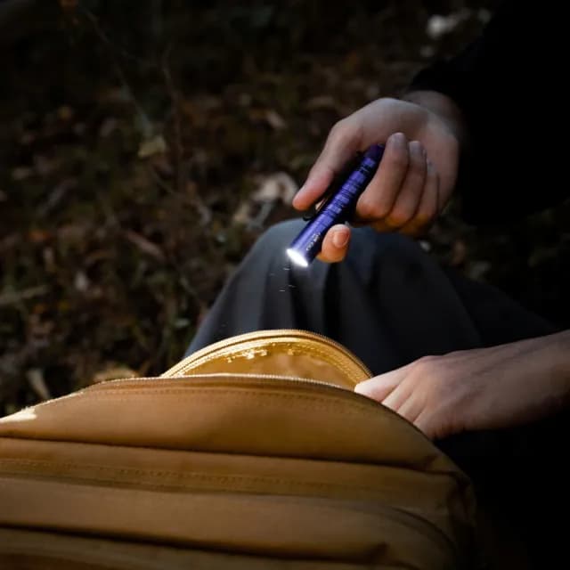 【Olight】錸特光電 i5R 限量鈦冰花_鈦合金 350流明(鑰匙圈手電筒 AA筒 質感禮物)