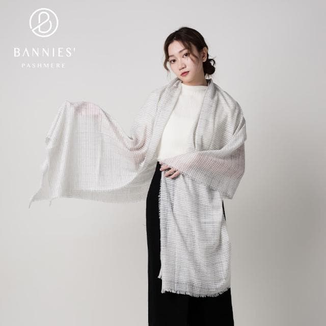 【BANNIES 喀什米爾圍巾】頂級戒指絨｜璀璨無染-灰(圍巾 披肩 羊毛 羊絨)