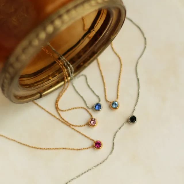 【日本MELODY ACCESSORY】日本製典雅浪漫海藍色幸運石金項鍊 絕美設計 附延長鍊(質感生日情人節禮物)