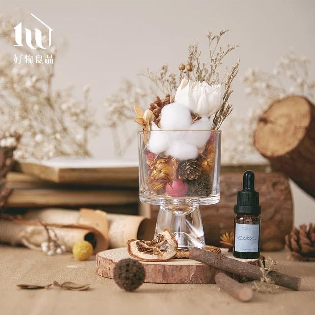 【好物良品】乾燥花精油擴香香氛禮盒(室內香薰擴香組合 辦公桌裝飾品 開運擺件 聖誕節 交換禮物 節日送禮 /