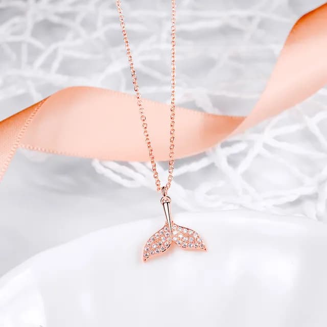 【Umi】韓式東大門簡約奢華時尚優雅百搭銀項鍊0166(閃耀鑲鑽浪漫人魚尾巴 韓劇 精緻情人節禮物)