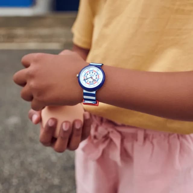 【Flik Flak】兒童手錶 LITTLE BOAT /靜音無秒針/兒童禮物/安全防水/瑞士製造 FBNP193(31.85mm)