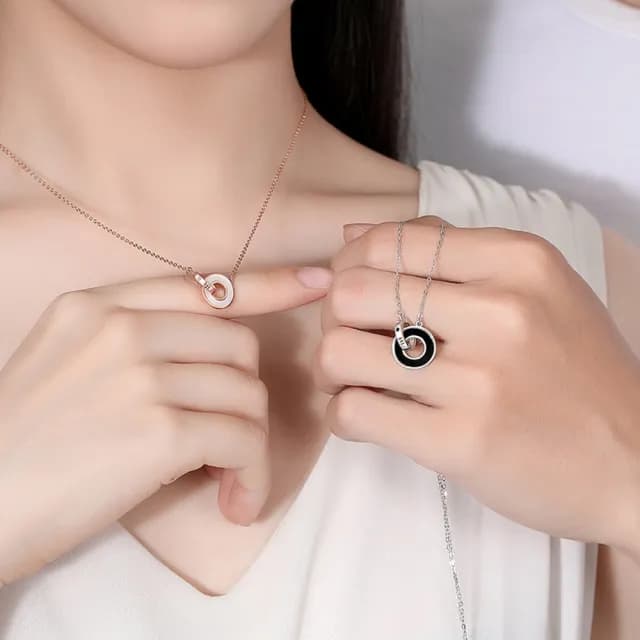 【巴黎精品】現貨+預購 925純銀項鍊情侶對鍊(環環相扣鋯石生日情人節禮物男女飾品2款v1ar86)
