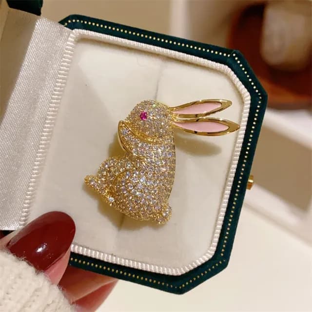 【巴黎精品】現貨+預購 鋯石胸針兔子別針(超萌粉耳十二生肖生日情人節禮物女飾品a1ah19)
