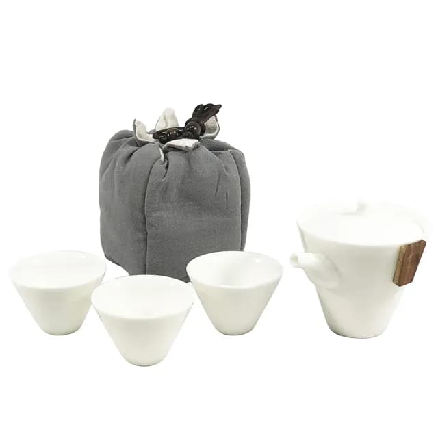 【YU Living 信歐傢居】日式茶具旅行收納包四件組 茶壺150ml 茶杯50ml(一壺三杯/白色/茶具收納包)