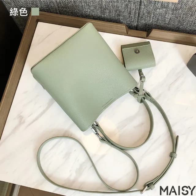 【MAISY】情人節禮物 時尚真皮優雅純色水桶包(真皮包包 現+預 綠色)