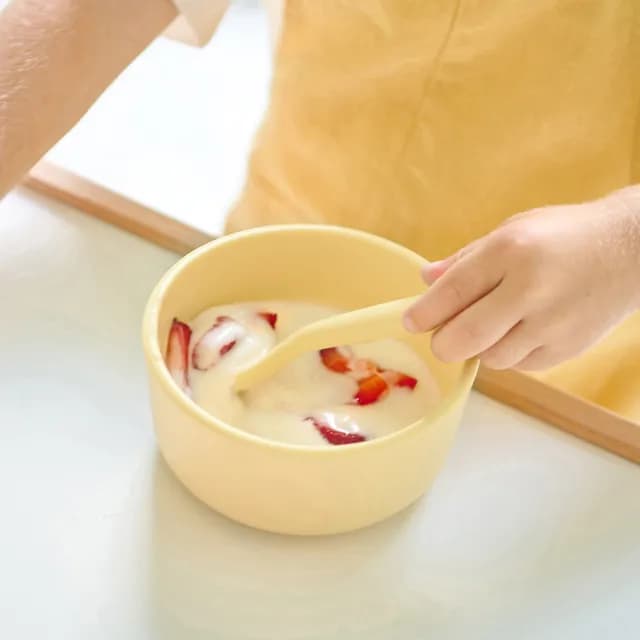 【minikoioi】土耳其製 經典矽膠餐碗 多色可選(副食品 矽膠餐具)