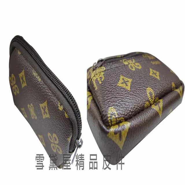 【SNOW.bagshop】情人節禮物 零錢包拉鍊主袋內一五金鑰環進口防水包 防刮皮革可放信用卡萬用包小型輕巧方便