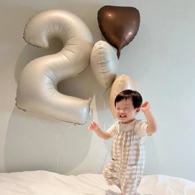 韓系愛心大數字鋁模氣球1個-兩款多色任選(生日派對 求婚告白 畢業跨年 週年紀念 寶寶周歲 布置)