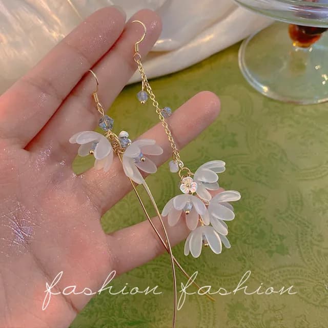 【BBHONEY】花漾• 不對稱長款花朵流蘇耳環 耳針(甜美韓風)