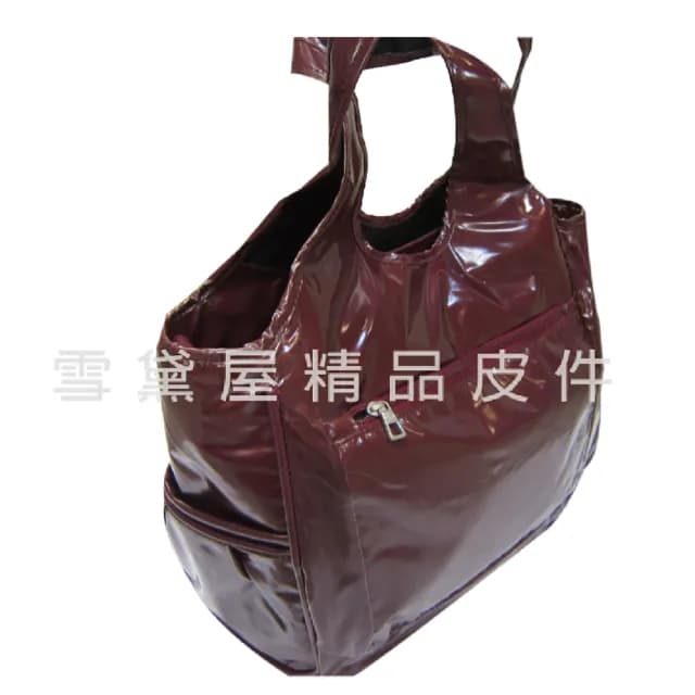 【SNOW.bagshop】情人節禮物 托特包大容量可A4資料夾復古設計進口防水包 PVC材質(隨身物品外出休閒手提)