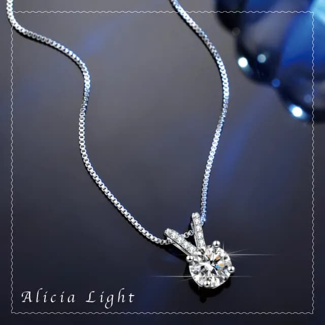 【愛麗絲暮光】S925純銀莫桑鑽石 V字形 項鍊 鎖骨鏈 吊墜 情人節禮物(銀色)