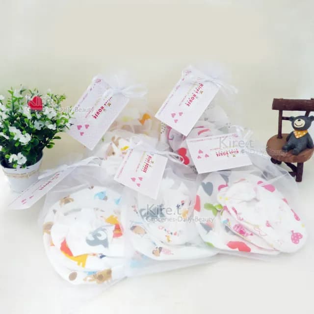 【kiret】超值彌月禮  嬰兒帽子 護手套 襪套3件組-新生兒滿月禮物(彌月禮 滿月禮 送禮 自用)