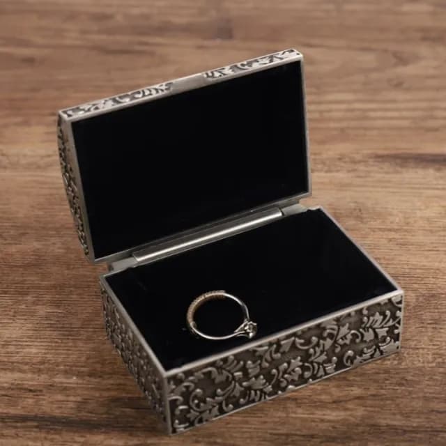 【JEN】歐式復古金屬首飾珠寶盒(交換禮物 生日禮物 聖誕禮物 尾牙 新年 喬遷)