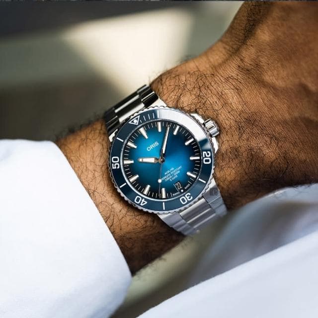 【ORIS 豪利時】Aquis 五日鍊全新自製機芯 Calibre 400 潛水錶 送禮 禮物 推薦(0140077634135-0782409PEB)