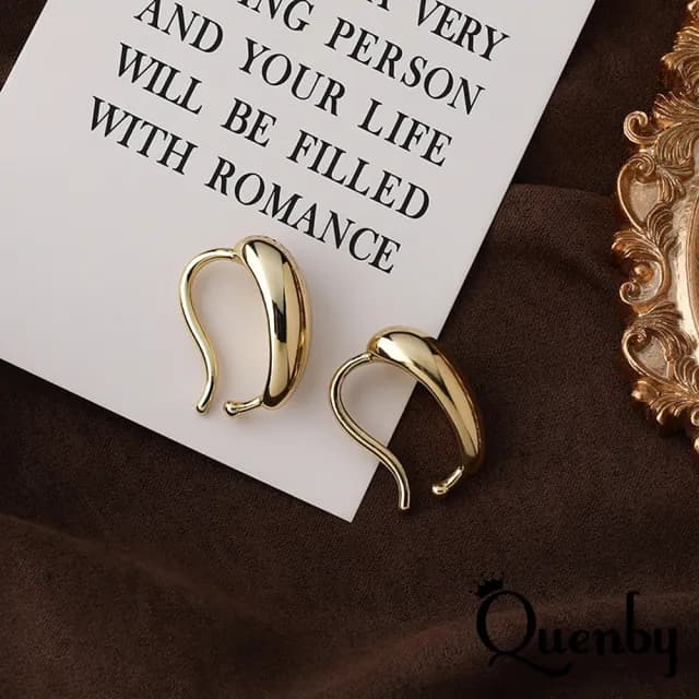 【Quenby】韓國潮感金屬亮面微復古風耳環/耳掛式(耳針/飾品/配件) - momo購物網 - 好評推薦 -